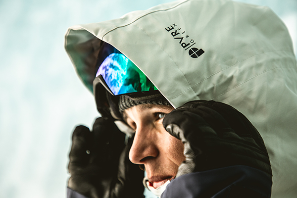 Snowboarding Protest Goggles Handschuhe Snowboardjacke